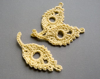 5 Maize Yellow Leaf Appliques -- Crochet Willow Leaves