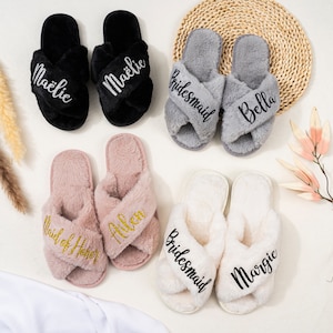 Custom Bride Slippers,Bridal Shower Gift,Fluffy Bride Bridesmaid Slippers,Bride Slipper Personalized,Bridesmaid Gifts,Bridal Party Slippers