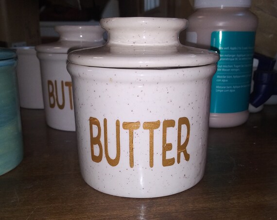 Butter Dish, French Butter Keep design, Ceramic Pottery, Speckled Crème / gold colored letters