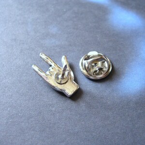 Antiqued Silver Plated I Love You Hand Sign Tie Pin - Lapel Pin image 5