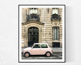Paris Fotografie, rosa Auto auf den Straßen von Paris, französische Wohnkultur, Galerie Wandkunst, frankophile, Mädchenzimmer rosa Wandkunst