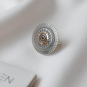 Anillo étnico bohemio, anillo llamativo para mujer, anillo circular grande hecho a mano, anillo antiguo bohemio, anillo de plata esterlina, regalo de Navidad para ella