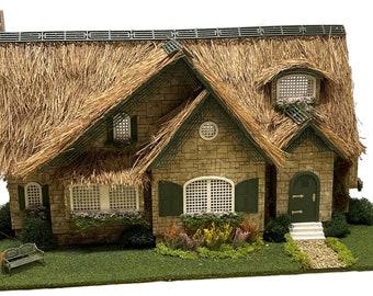 New 1:48th Complete Kit – Quarter Inch Scale Emerie’s Thatched Roof Cottage Kit