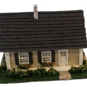 Complete Kit - 1:144th Inch Scale Half Cape Beach Cottage