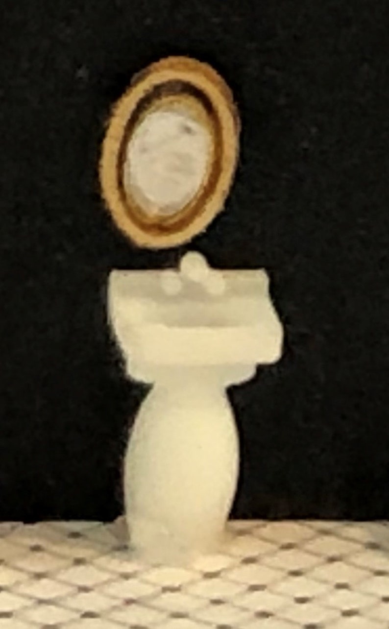 1:144th Inch Scale Bathroom