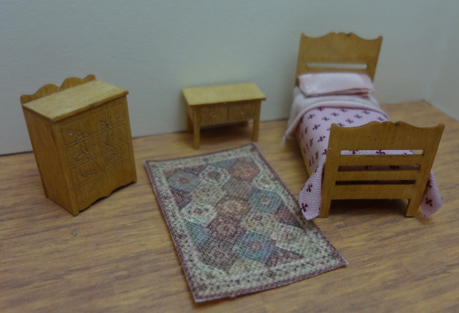 Clearance Item 50% off - Quarter Inch Furniture Kits Country Style Fa…