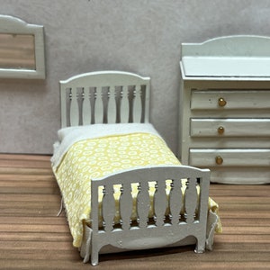 1:24 Half Inch Scale Traditional Childs Room Furniture Kit image 1