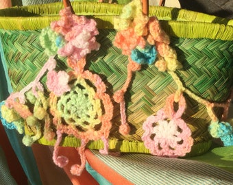 Basket with crocheted garland, Summer Beach Baby Girls Rainbow