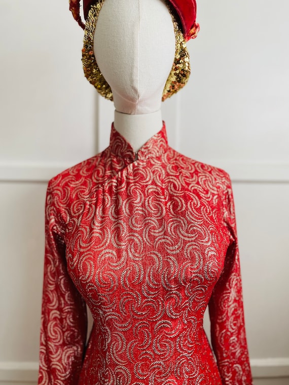 Large original Vintage holiday glamour party dress NEW YEAR 1970’s 1960’s  gold red stunning glitz gorgeous!