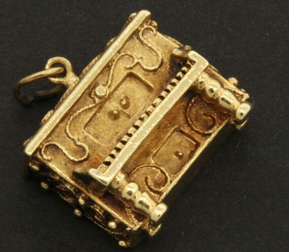 Antique heavy 14k solid gold .10ct ruby piano cha… - image 3