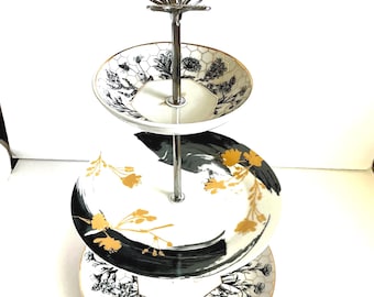 Soporte para pasteles de tres niveles