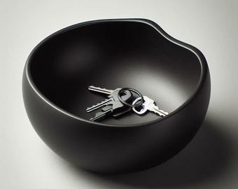 Minimalist key bowl “Cut Circle”
