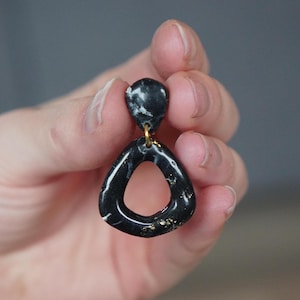 Black Earrings Handmade Polymer Clay Earrings Lightweight Sterling Silver Black and Gold Hypoallergenic Earrings for her, Dangling Earrings