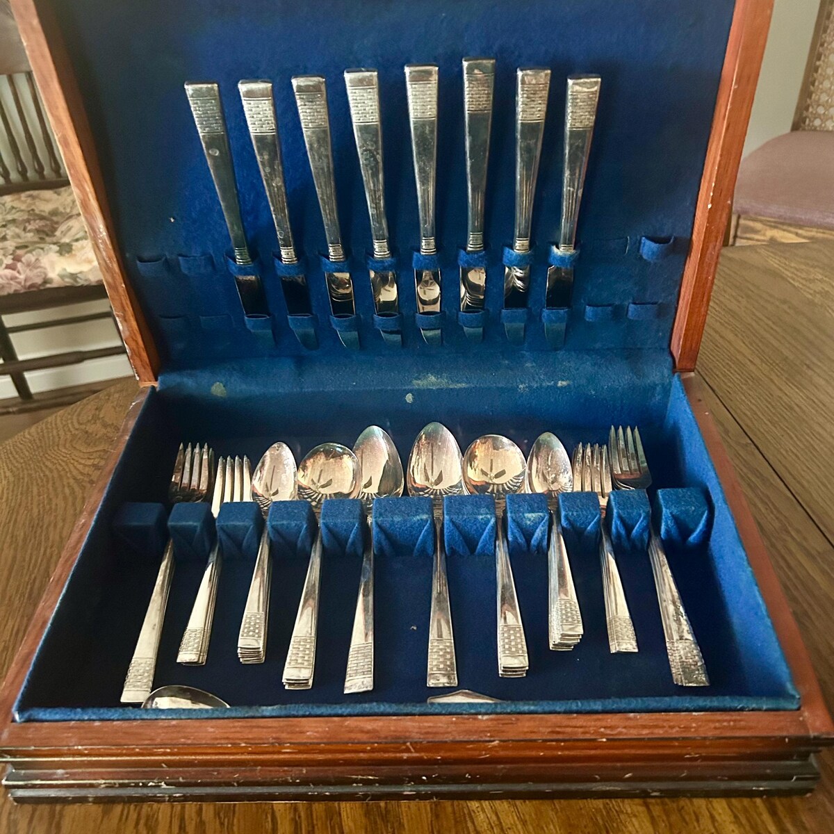 National Silver Co., King Edward Exquisite Silverplate 52 Piece Silverware Set, 1946 Cavalcade Pattern in Wooden Silverware Case - Etsy
