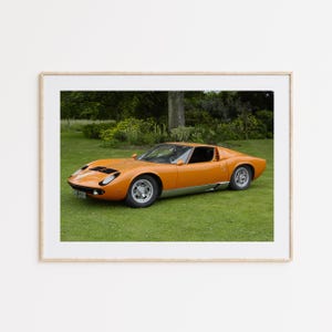 Impressão de Lamborghini Miura de 1966, carro italiano, fotografia de automóvel, decoração de automóvel, arte de parede, presente de carro icônico, arte de entusiastas de carros