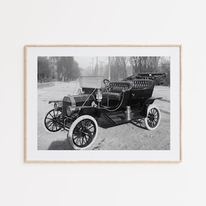 1910 Ford Model T Print, Vintage Car, Black and White, Automobile Photography, Automobile Decor, Wall Art, Car Gift, Car Enthusiasts Art