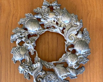 vintage silverplated trivet wreath - seashells starfish seahorse lobster crab anemone