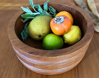 vintage ribbed teak salad bowl -  Goodwood serving bowl fruit bowl made in Thailand