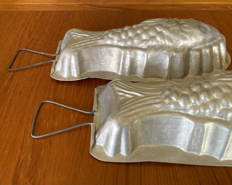 rustic aluminum fish mold with hanger seafood aspic jello mold nautical kitchen decor image 4