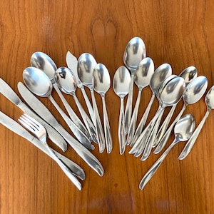 Oneida Twin Star CHOICE - atomic star MCM stainless flatware forks spoons knives ladle