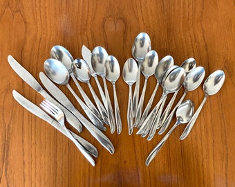 Oneida Twin Star CHOICE - atomic star MCM stainless flatware forks spoons knives ladle