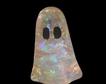 2.75 inch iridescent resin ghost