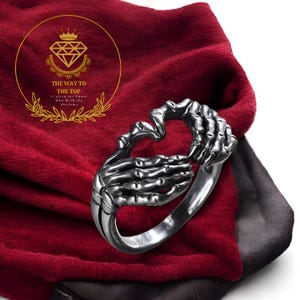 Skeleton Hands Heart Ring - Gothic Zinc Alloy Jewelry for Men & Women - Dark Aesthetic Accessory - Halloween Gift - Punk Skull Band