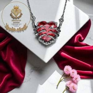 Dunkelrote Herz Geisterklaue Anhänger Halskette • Gothic Punk übertrieben Schmuck für Männer Frauen • Schwarze Hip Hop Klauen Halskette • Alternatives Geschenk