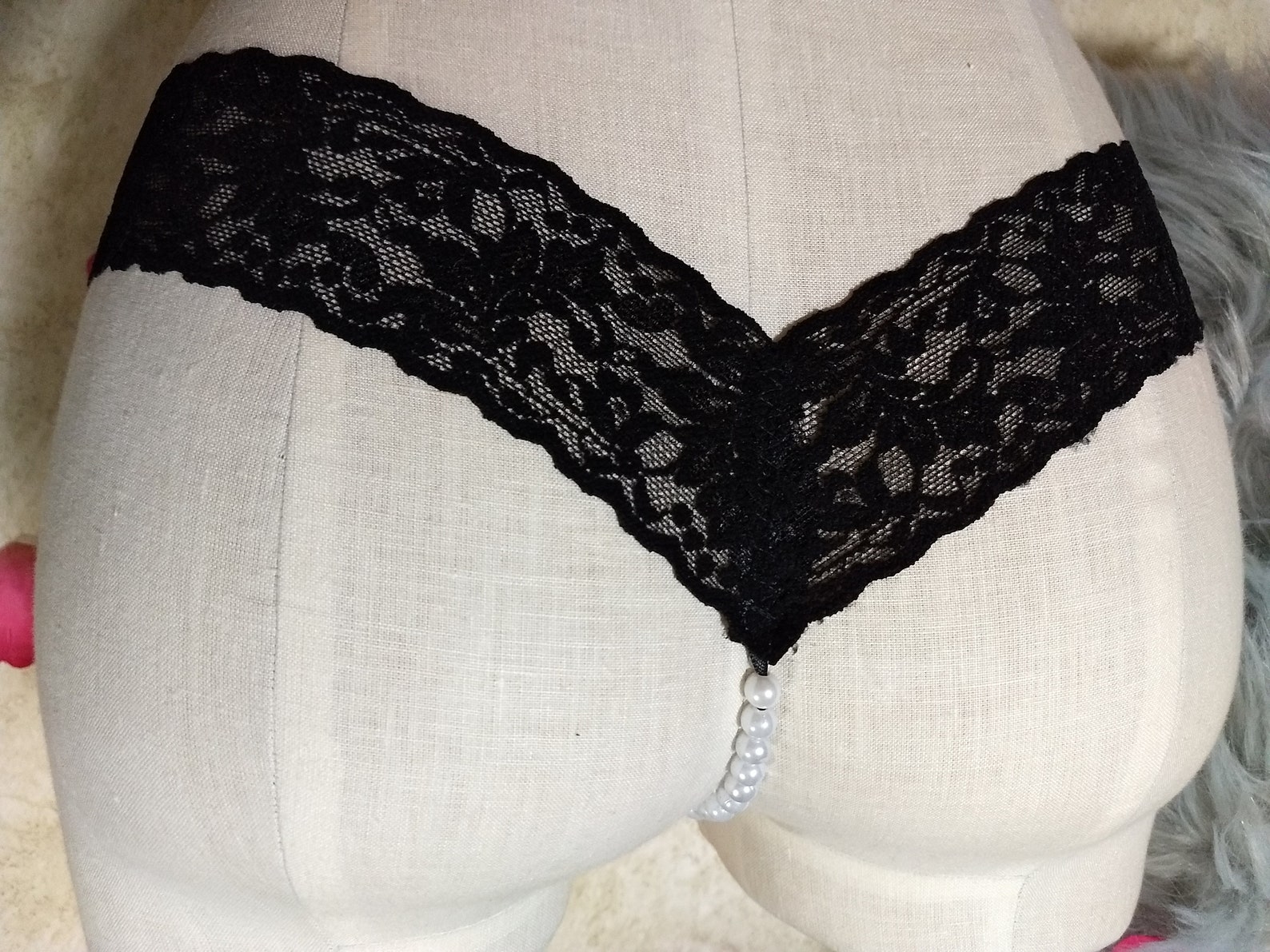 Luxury lace Pearl Thong Mea Noir - Taille S/M