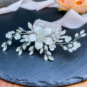Silver Bridal Comb Floral Wedding Hair Comb Floral Bridal Hair Comb Crystal Wedding Hair Accessory Gold Bridal Hair Piece Floral Bridal Comb