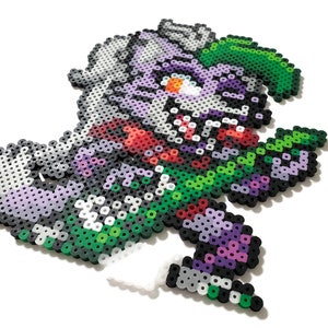 Roxanne Wolf Jamming on the Keytar Five Nights at Freddy's Security Breach Pixel Art Figure Small Size image 3