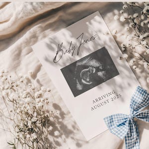 Blue Bow Boy Pregnancy Announcement - Spring Digital Announcement Baby Reveal, Editable Template, Minimalist Pregnancy Template, It's a Boy