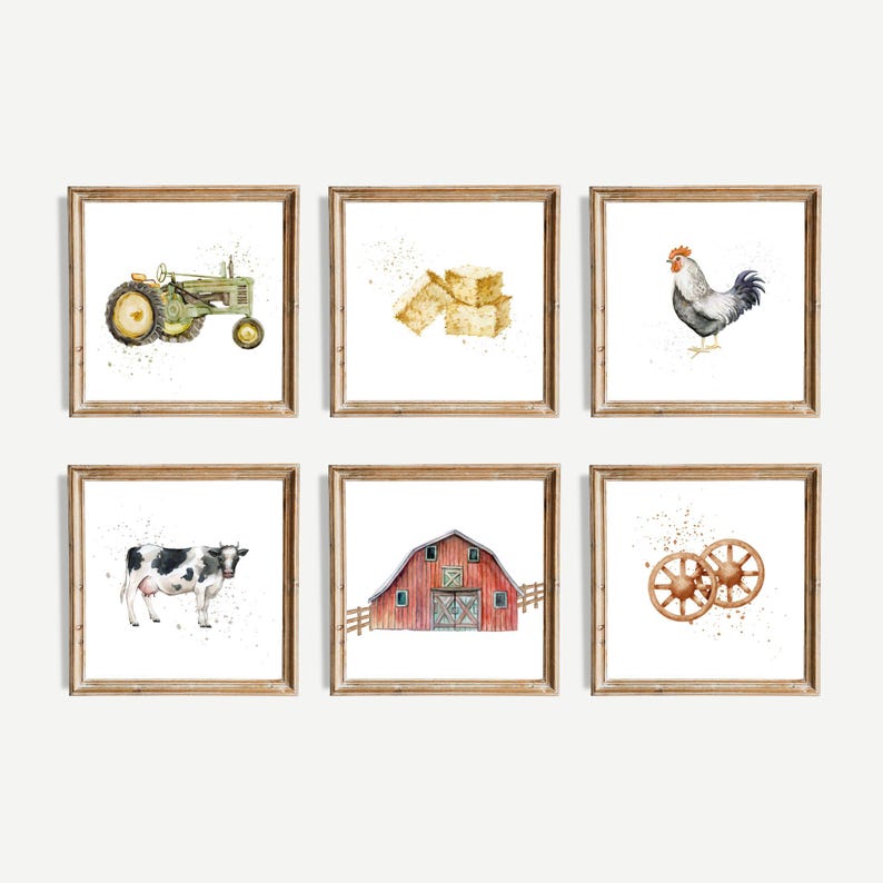 Pu&ograve; includere: Set di sei illustrazioni ad acquerello che rappresentano animali da fattoria e oggetti. Le illustrazioni includono un fienile rosso, una mucca, un gallo, un trattore, balle di fieno e ruote di carro.
