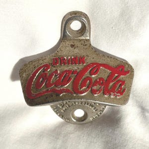 RARE Vintage 1949 Coca Cola Wall Mount Bottle Opener Starr &quot;X&quot; Patent 2333088 Brown Co