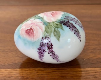 Huevo floral vintage pintado a mano de 6,35 cm - Huevo decorativo de cerámica