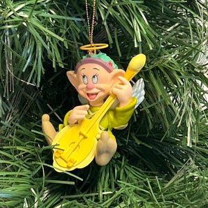 Vintage DISNEY Weihnachten Ornament DOPEY 8,5 x 5,5 cm Schneewittchen und die sieben Zwerge Baumschmuck sehr guter Zustand