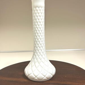 Vintage Hoosier Milk Glass Slim Genie VASE 9&quot; white 4092 diamond pattern bud vase table centerpiece Great Condition looks Brand New 1950&#39;s