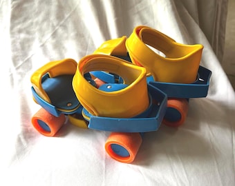 Vintage FISHER PRICE Child’s Beginner Roller Skates – “Grow With Me” Adjustable Skates