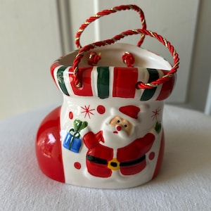 Vintage Santa Boot Ceramic  Planter or Candy Holder – East West Distributing Co. – Red Green Christmas Decor Great Condition Free Shipping