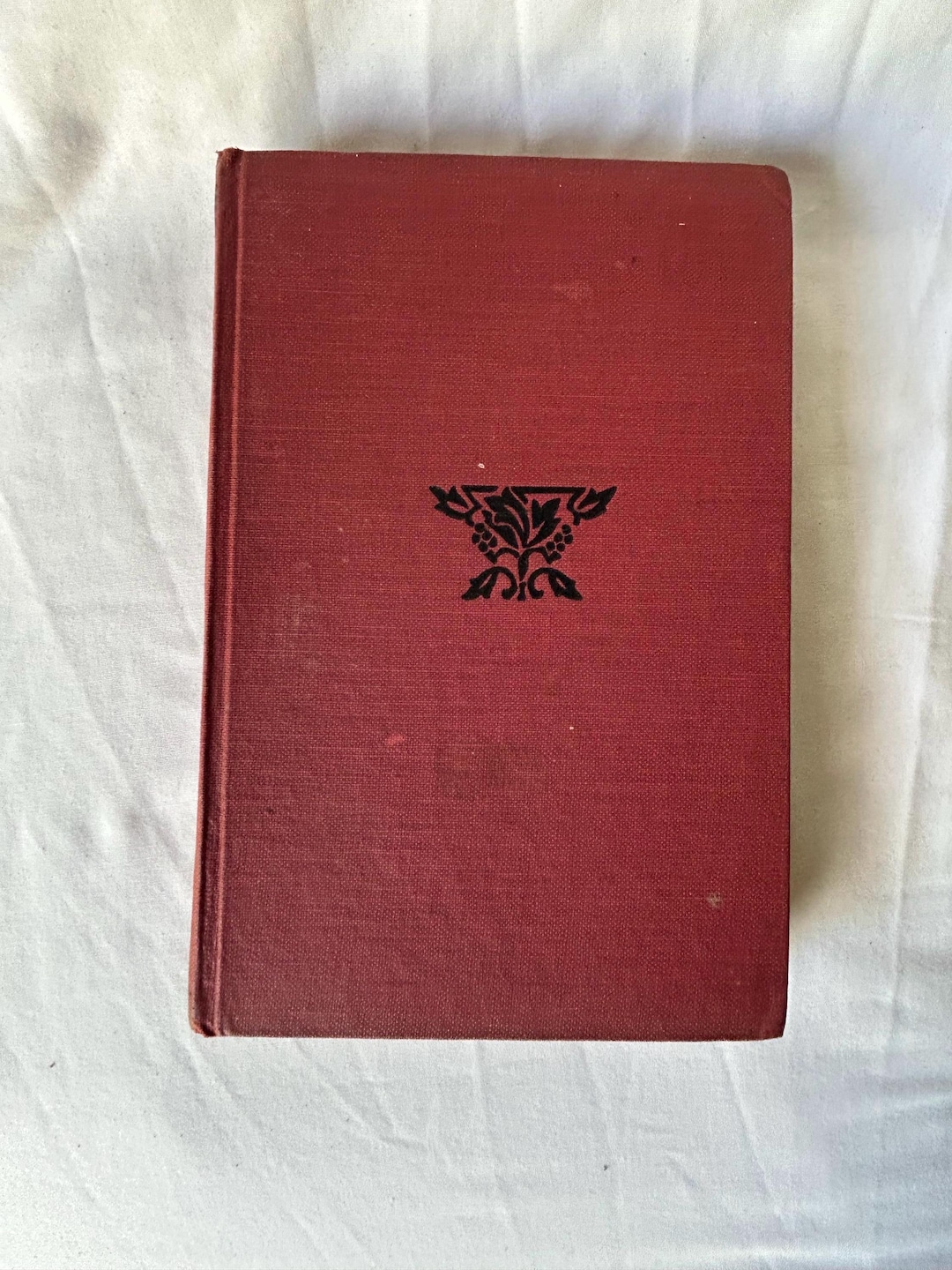 Vintage BOOK HARDCOVER 1939 HEIDI By Johanna Spyri Books Inc New York vintage-book-hardcover-1939-heidi-by-johanna-spyri-books-inc-new-york