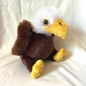 Vintage Ganz WEBKINZ Bald Eagle HM214 Retired no code 8&quot; super soft plush stuffed animal Great Condition
