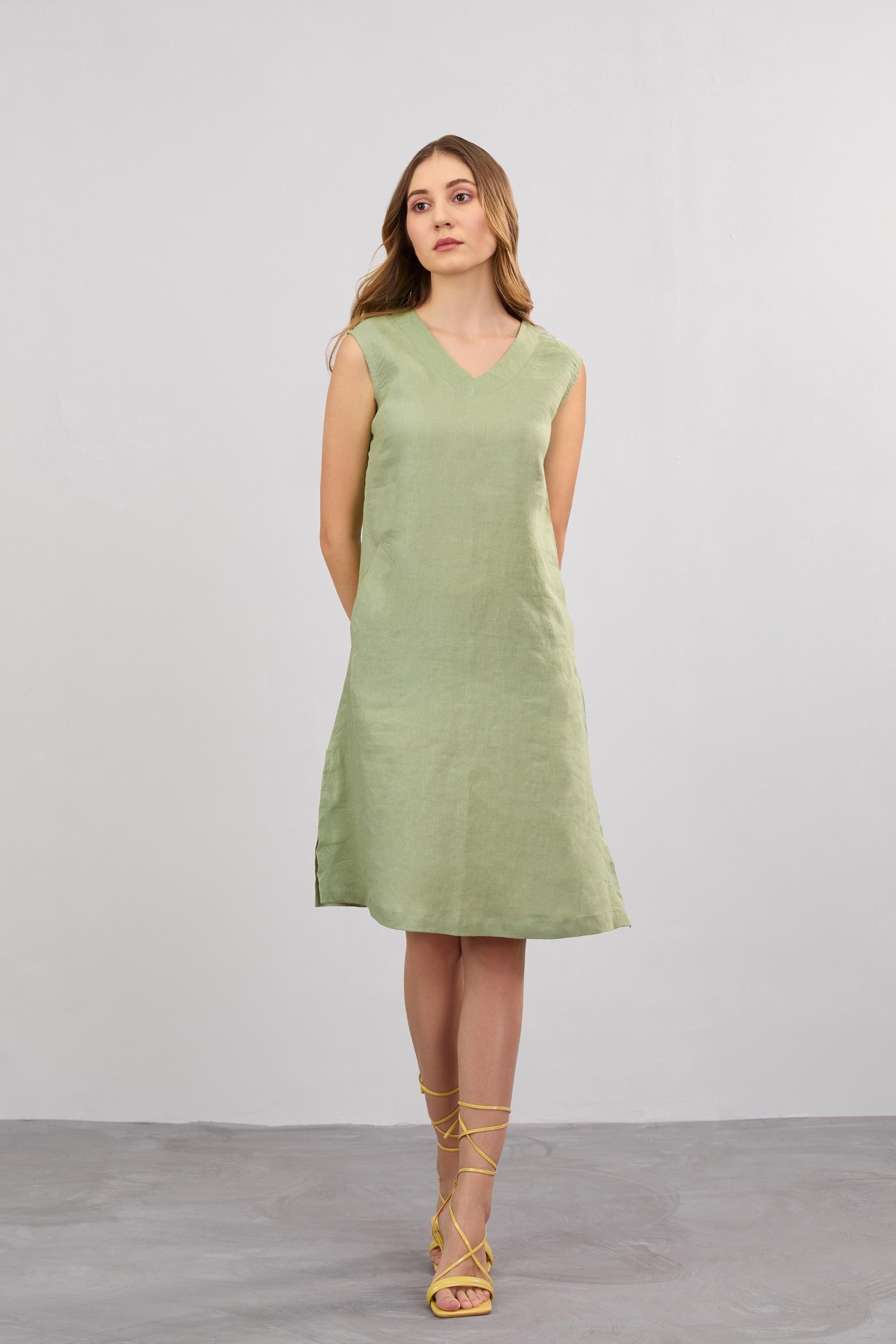 Linen Midi Tunic Dress, Sleeveless V-Neck, Relaxed Fit Linen Midi Tunic Dress, Sleeveless V-Neck, Relaxed Fit