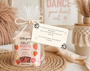 Sibling treat bag tag and sign!