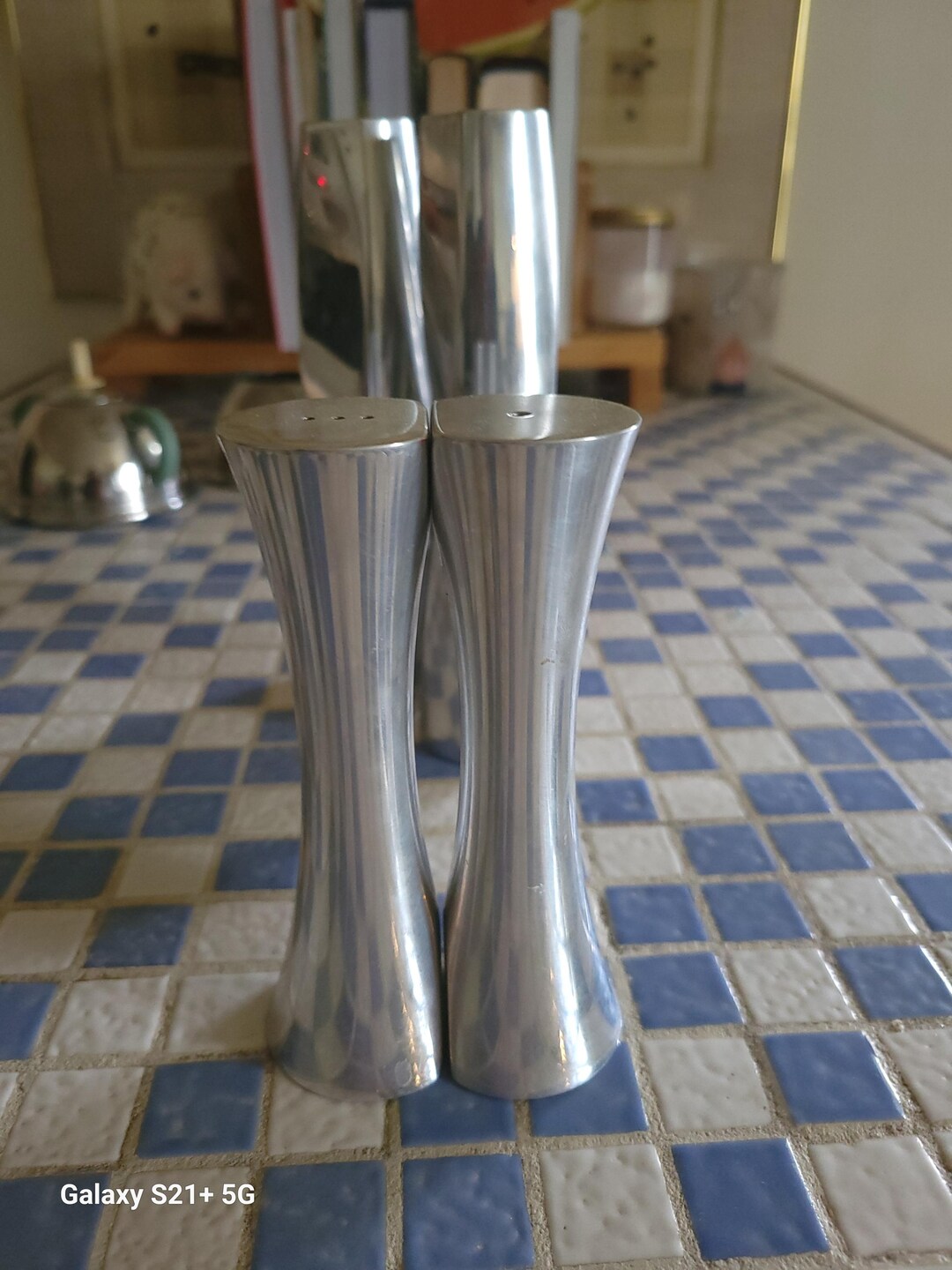 Vintage NAMBE Kissing Salt & Pepper Shakers Karim Rashid Silver Metal ...