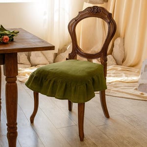 Ruffled linen chair cover, French linen chair seat slipcover, Kitchen chair cover farmhouse, Wedding chair cover, Shabby chic chair cover