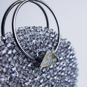 Handmade beaded bag, crystal purse, elegant handbag, luxury evening clutch, stylish women’s bag, wedding clutch, silver-handled bag.