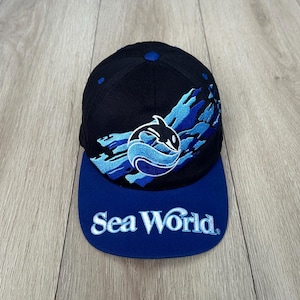 vintage 90s Sea world cap
