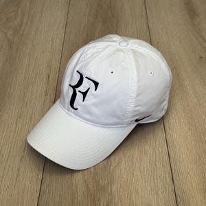 ‼️レア‼️Nike RFキャップ FEDERER刺繍付き　ブラック　フェデラー レア‼️Nike RFキャップ FEDERER刺繍付き ブラック フェデラー