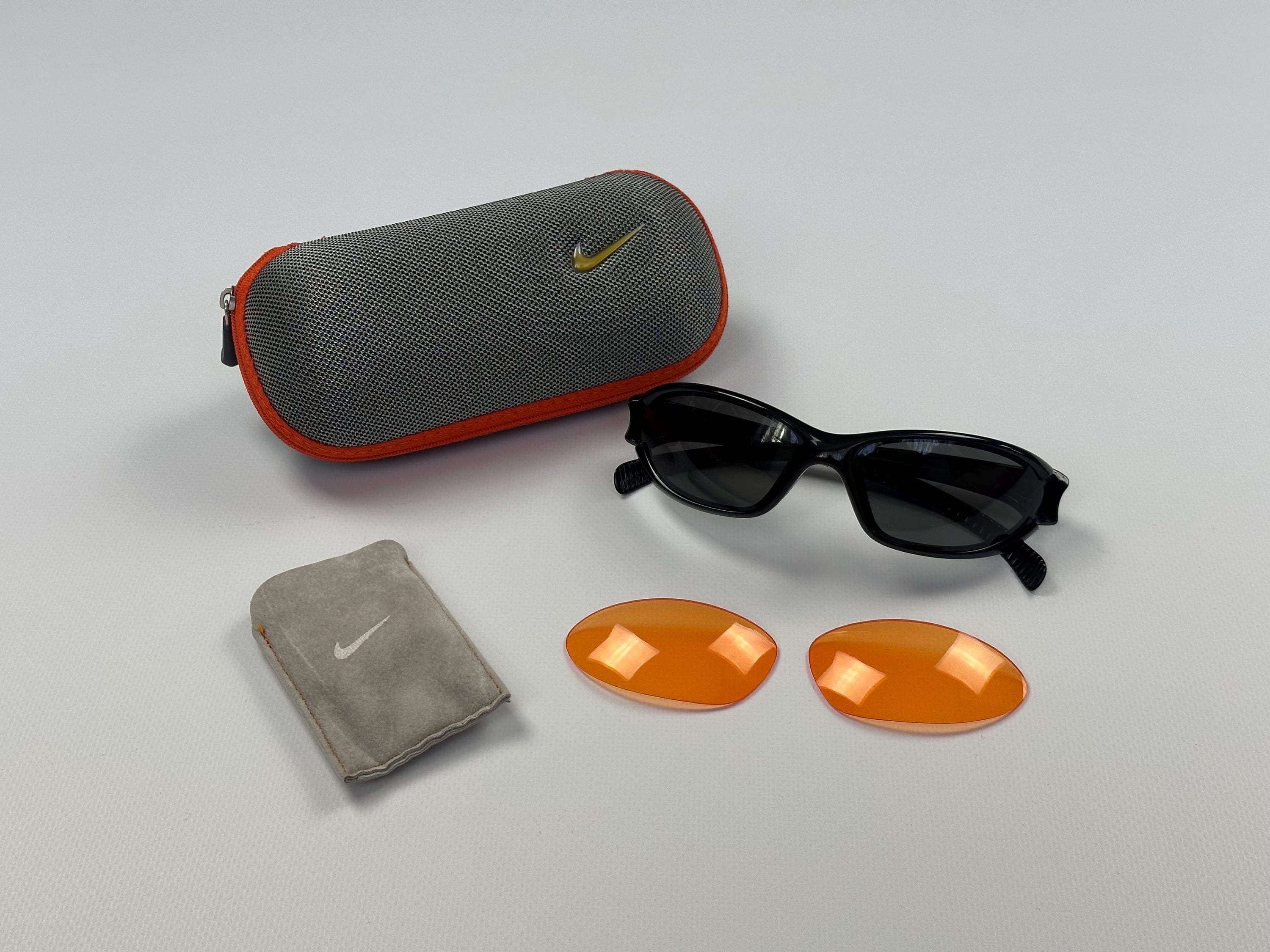 NIKE 90s ヴィンテージ　サングラス ナイキ サングラス 90s Nike TRAIL RV8.R - メルカリ