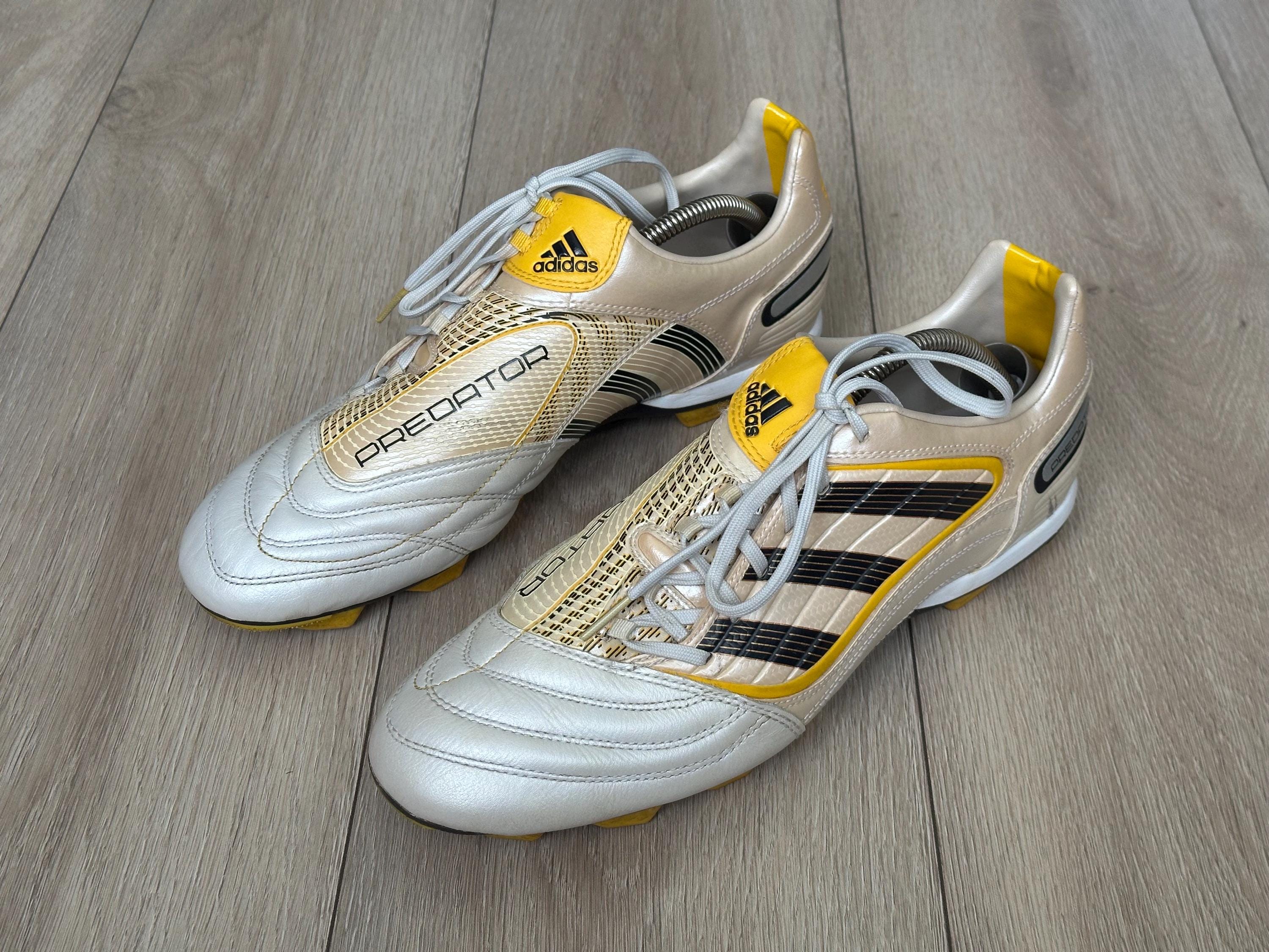 adidas gazelle silver green womens adidas Predator League Fold-Over Tongue Firm Ground Soccer Cleats Kids Grey 2.5 - main image 0